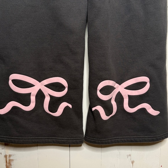 Edikted Bonney Bow Black Sweatpants Pink Bow Detail - Picture 10 of 10